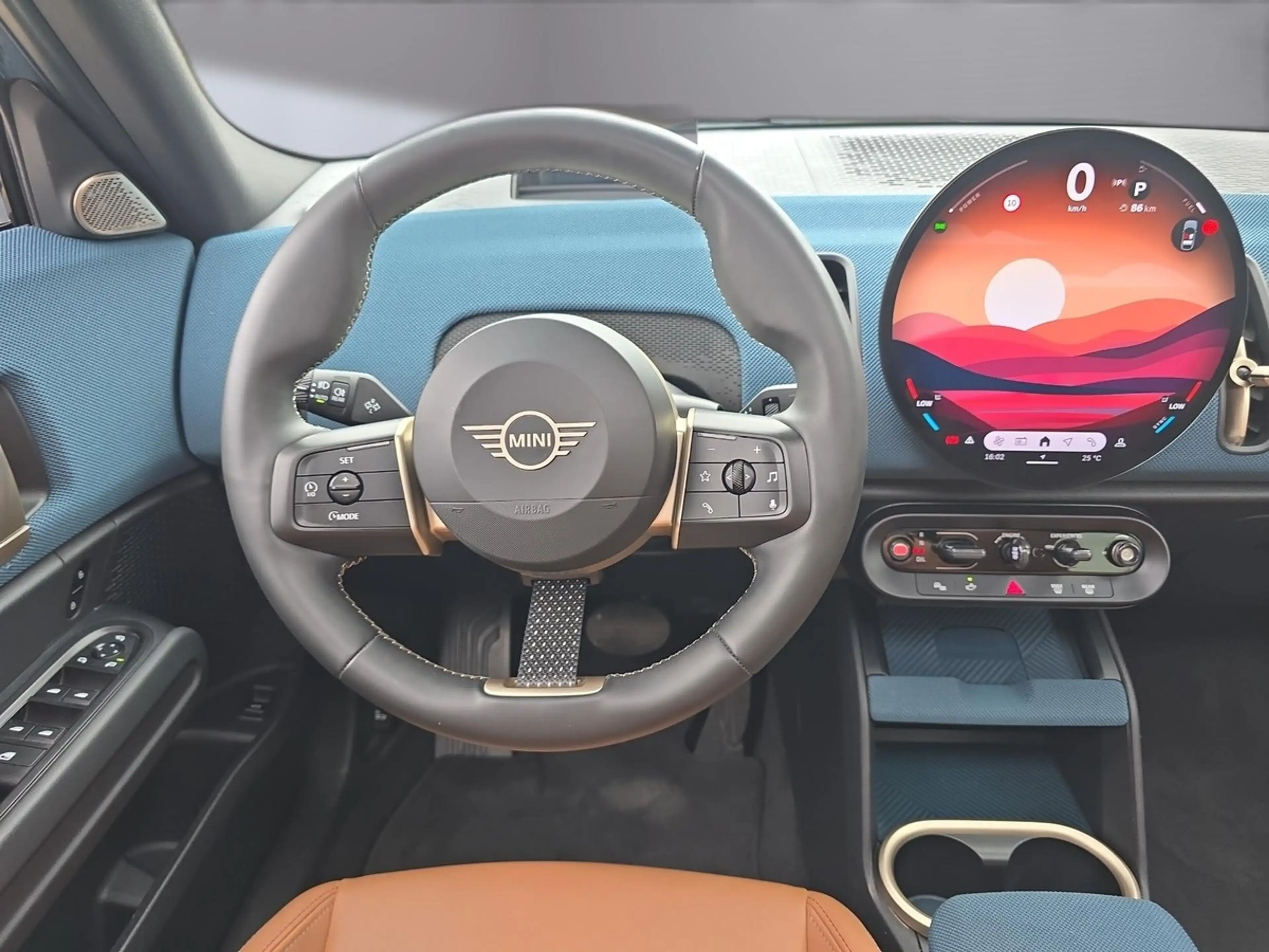 MINI Countryman C Favoured Trim+PANO+HUD+H&K+20"+ACC+360° — photo 11