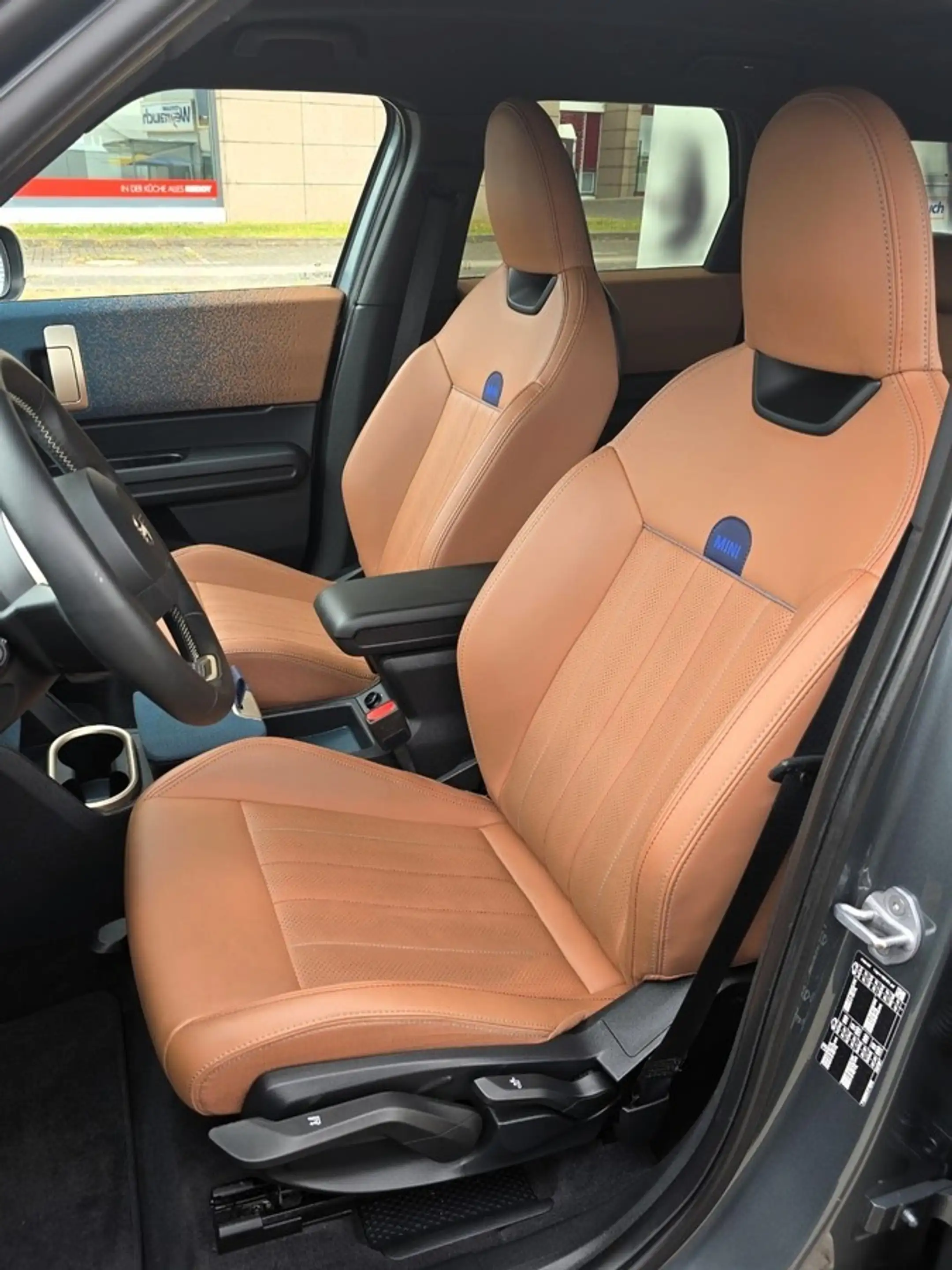 MINI Countryman C Favoured Trim+PANO+HUD+H&K+20"+ACC+360° — photo 14