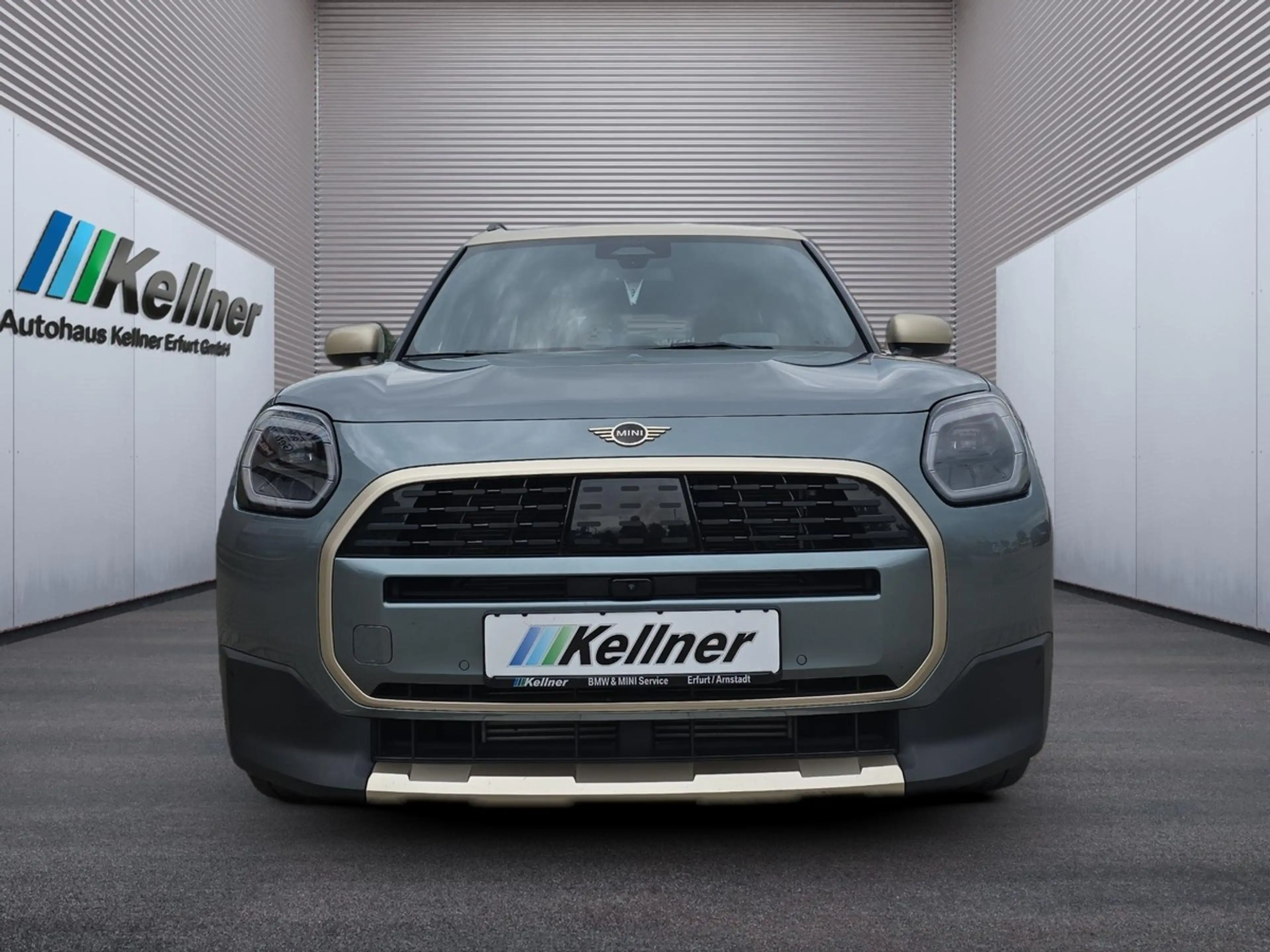 MINI Countryman C Favoured Trim+PANO+HUD+H&K+20"+ACC+360° — photo 2