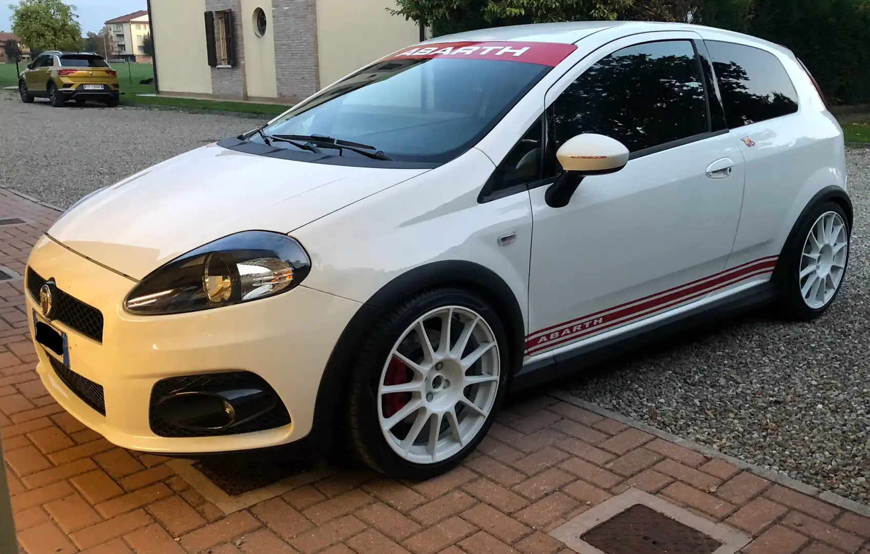 Abarth Grande Punto 1.4 t. t-jet 155cv 3p - 2