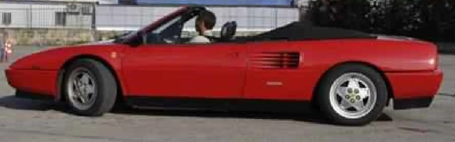 Ferrari Mondial Cabrio Czerwony - 2