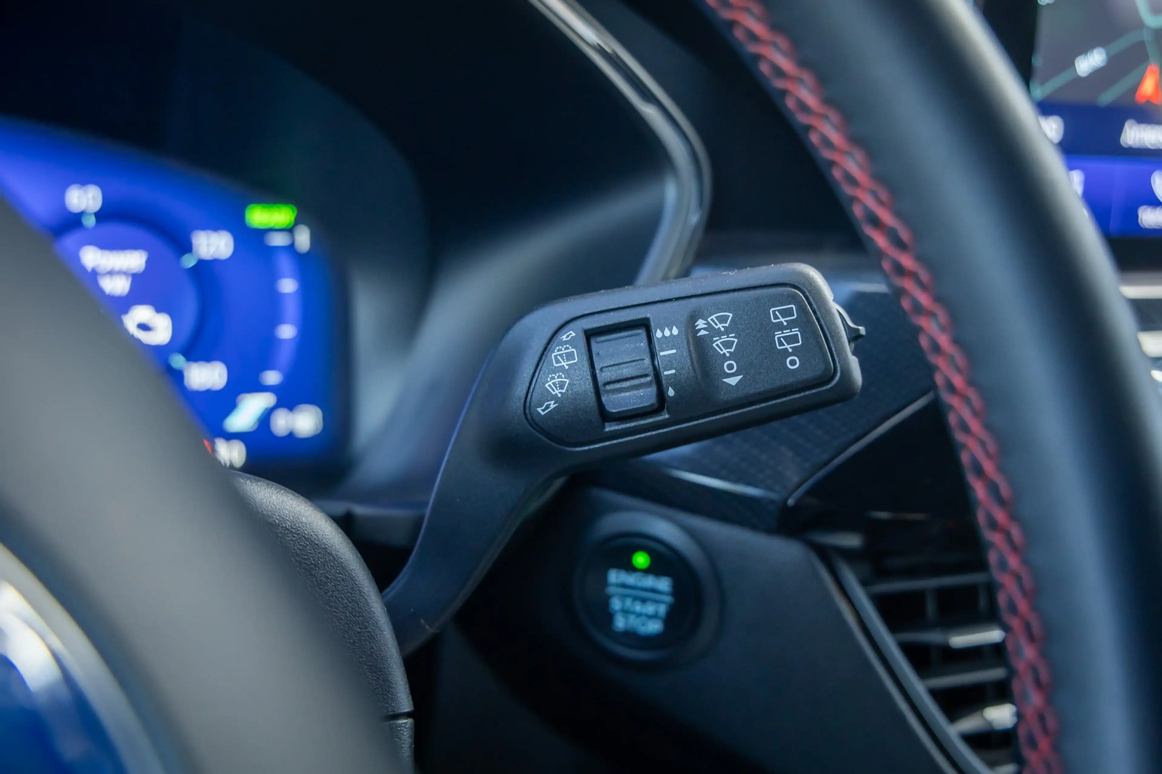 Ford Kuga 2.5 PHEV ST-Line X Trekhaak | Dodehoek detectie | — photo 32