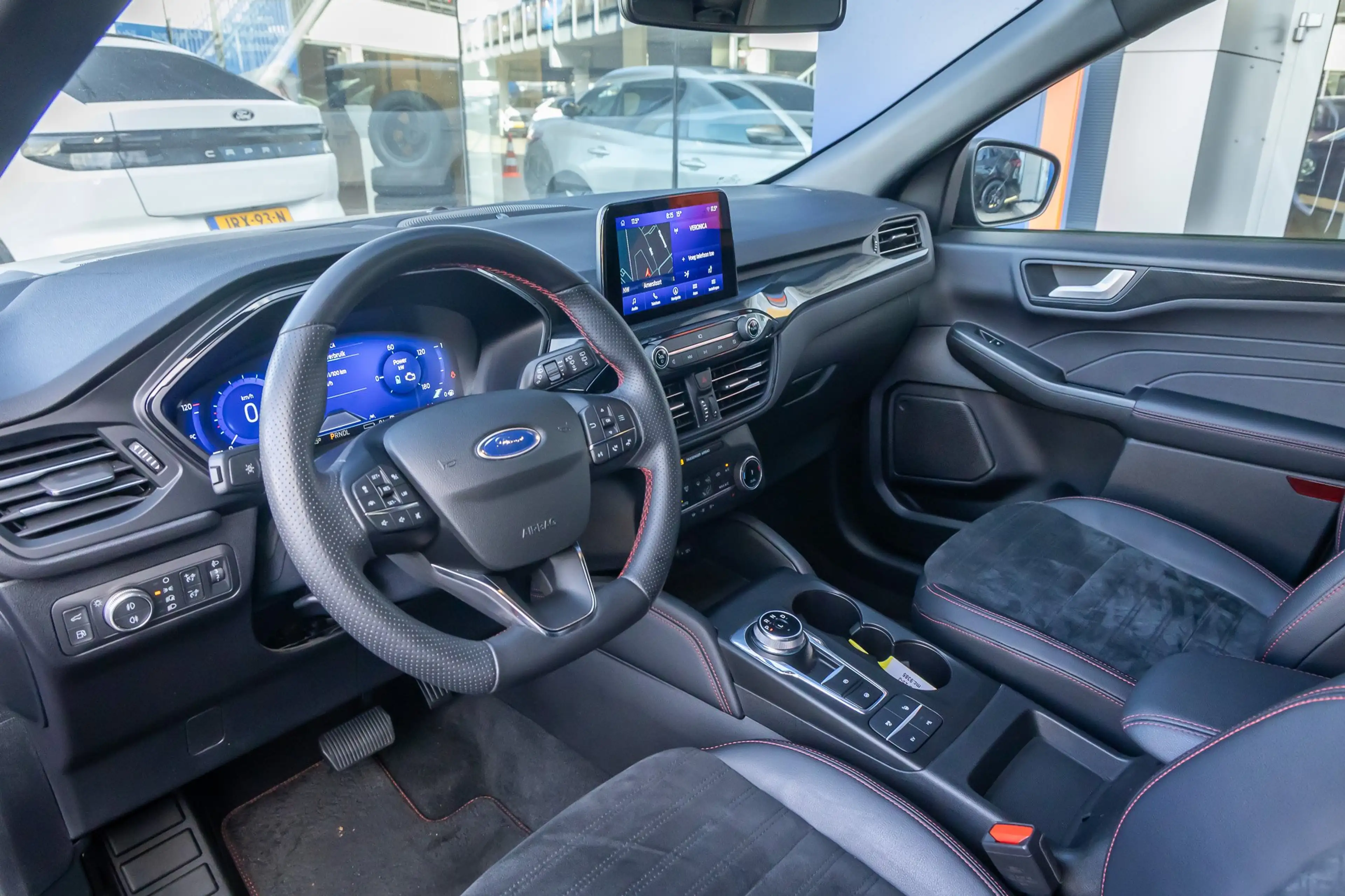 Ford Kuga 2.5 PHEV ST-Line X Trekhaak | Dodehoek detectie | — photo 2