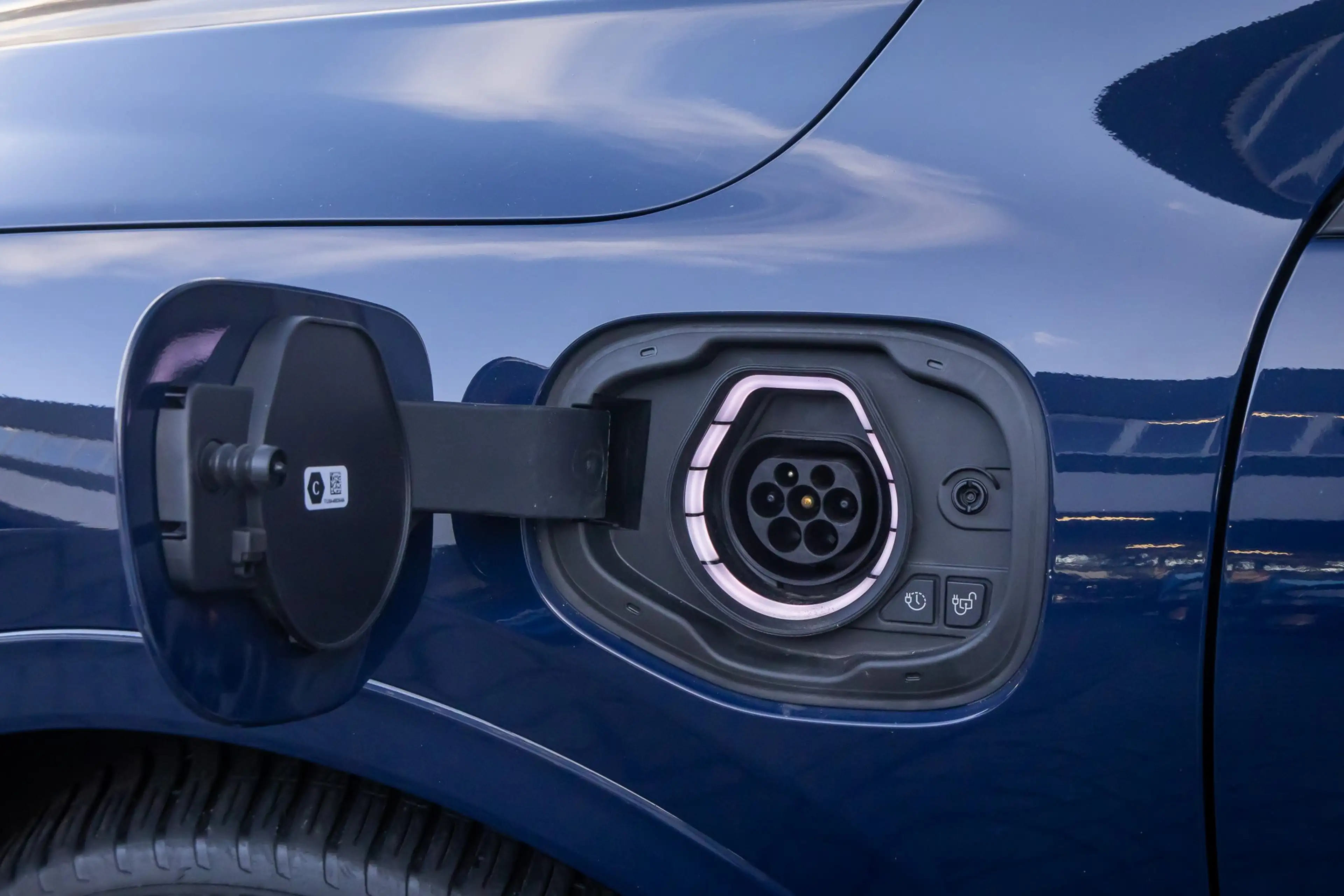 Ford Kuga 2.5 PHEV ST-Line X Trekhaak | Dodehoek detectie | — photo 6