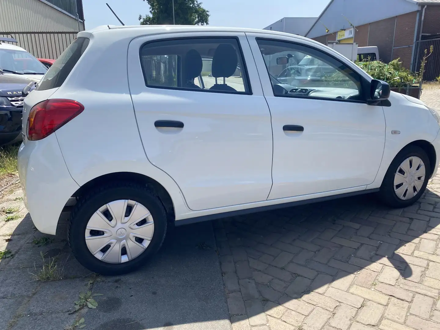 Mitsubishi Space Star 1.0 Instyle Wit - 2