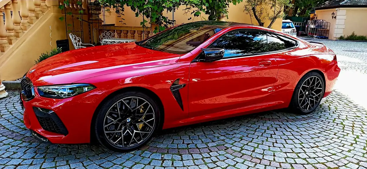 BMW M8