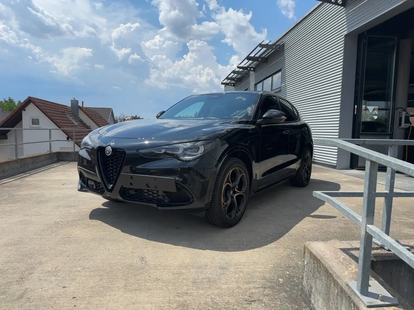 Alfa Romeo Stelvio 2.0 Turbo 16V Intensa Q4 (EURO 6e) Noir - 1