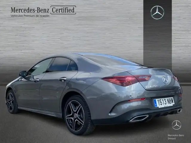 Mercedes-Benz Cla view 4