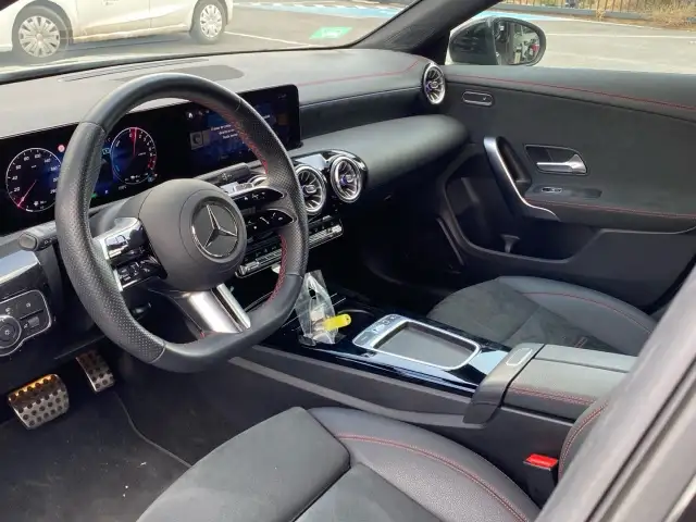 Mercedes-Benz Cla view 6