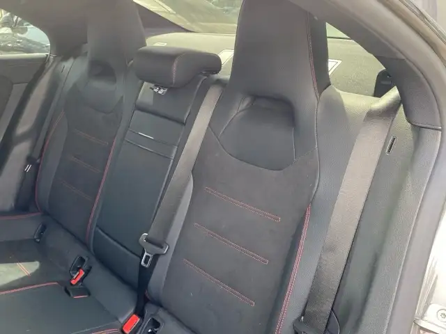 Mercedes-Benz Cla view 11