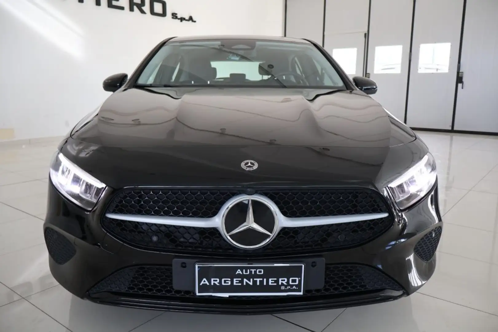 Mercedes-Benz A 180 d Automatic Progressive Advanced Nero - 2