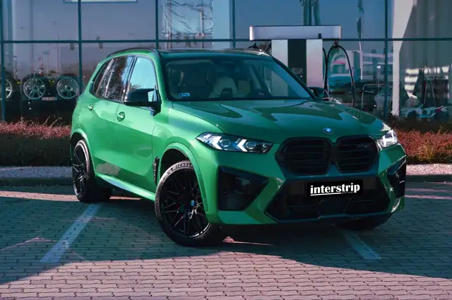 BMW X5 X5 M view 3
