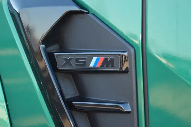 BMW X5 X5 M view 11