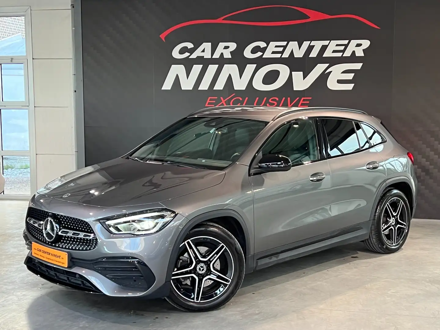 Mercedes-Benz GLA 200 AMG PACK / SLECHTS 12.588 KM Gris - 2