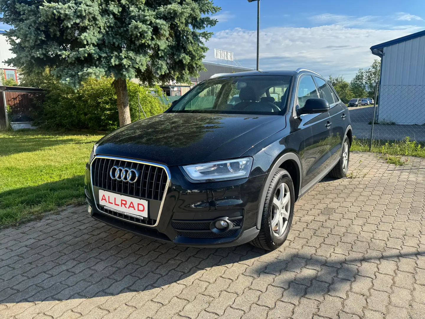 Audi Q3 Q3 2,0 TDI quattro Daylight Daylight Schwarz - 1
