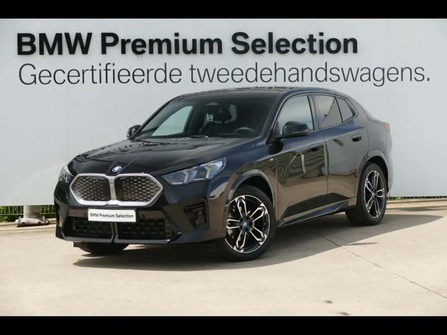 BMW iX2 eDrive20 H/K-HUD-PANO-360 Schwarz - 1
