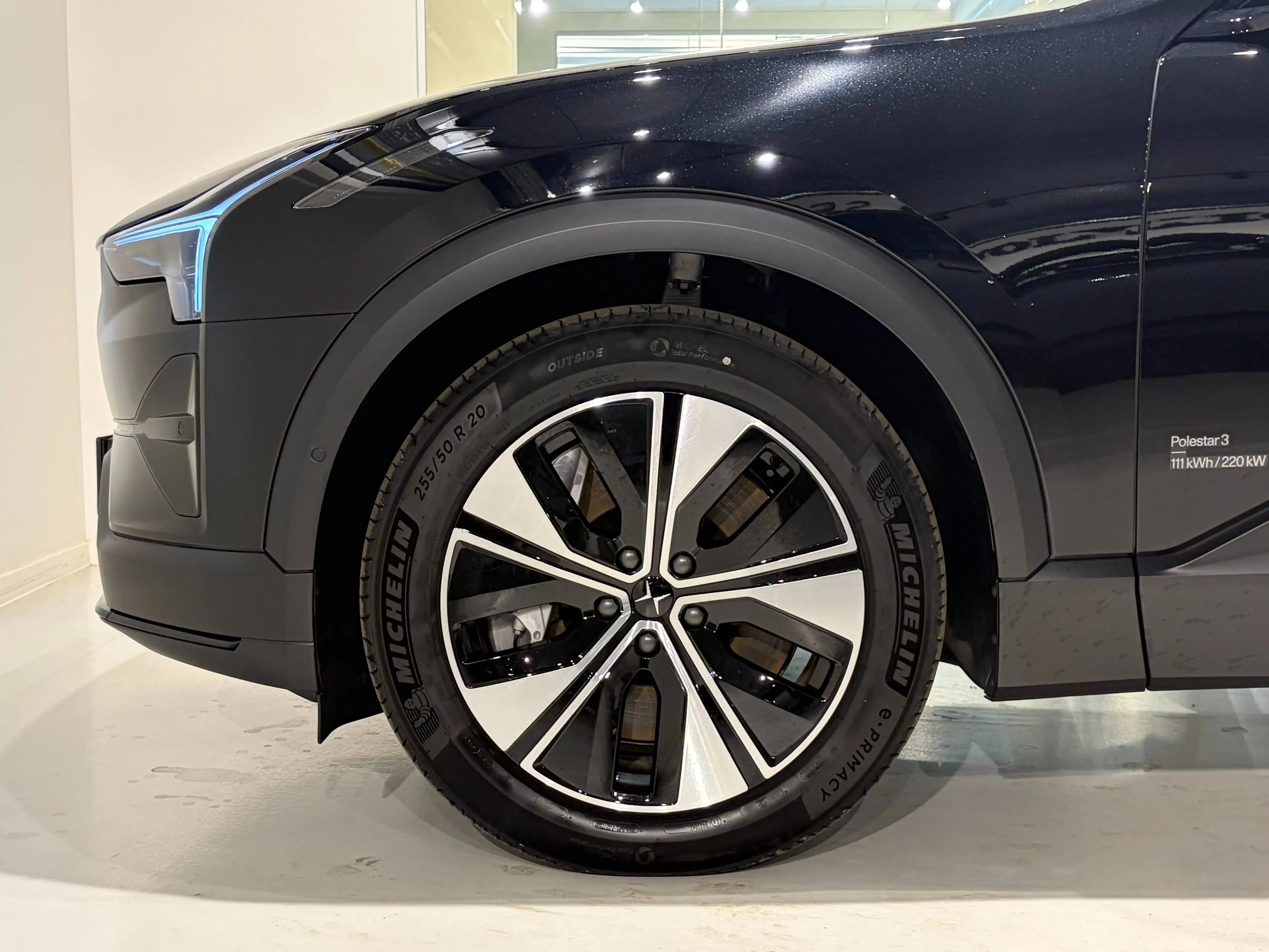 Polestar 3 Polestar 3 111 kWh LRSM + Pilot Pack — photo 3