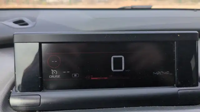 Citroen C4 Cactus view 12