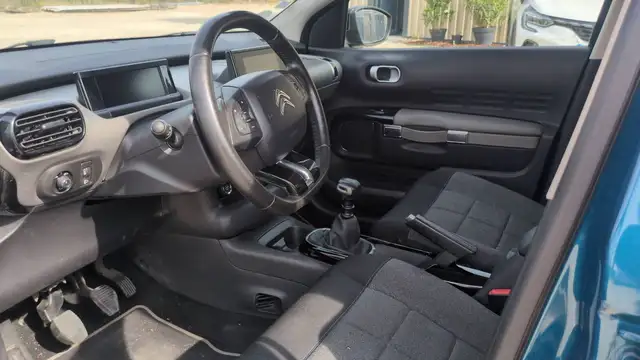 Citroen C4 Cactus view 8
