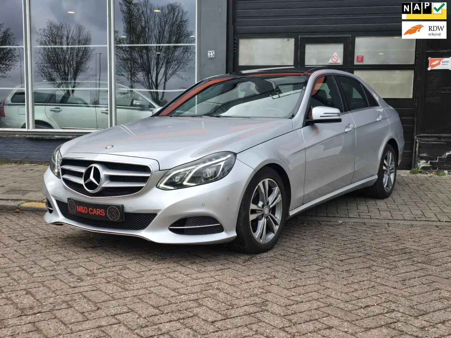 Mercedes-Benz E 220 BlueTEC Prestige AUTOMAAT/NAP/PANO/CR CONTROL/NAVI Gris - 1