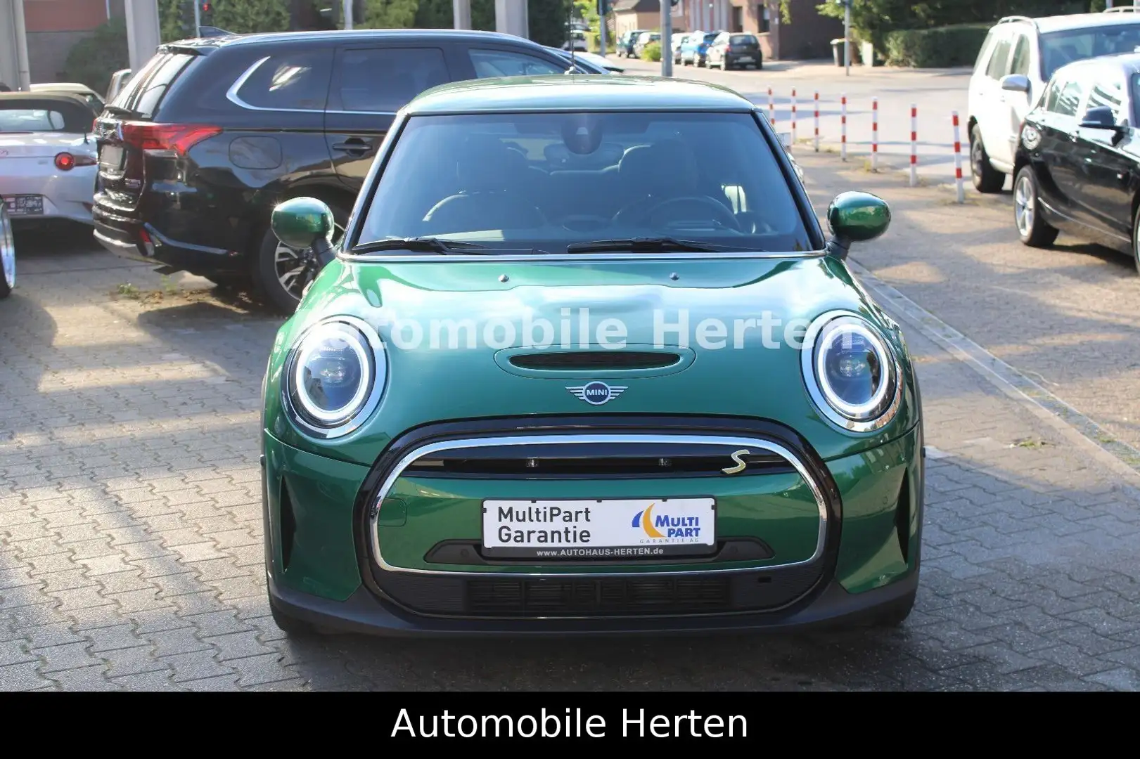 MINI Cooper SE Yours Trim*ACC*HEAD-UP*LED*KAMERA*TOP Grün - 2