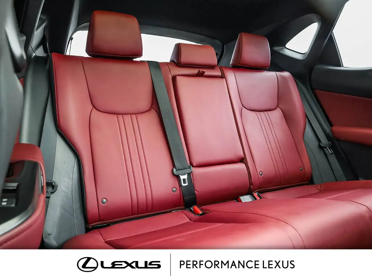Lexus NX снимка Lexus NX