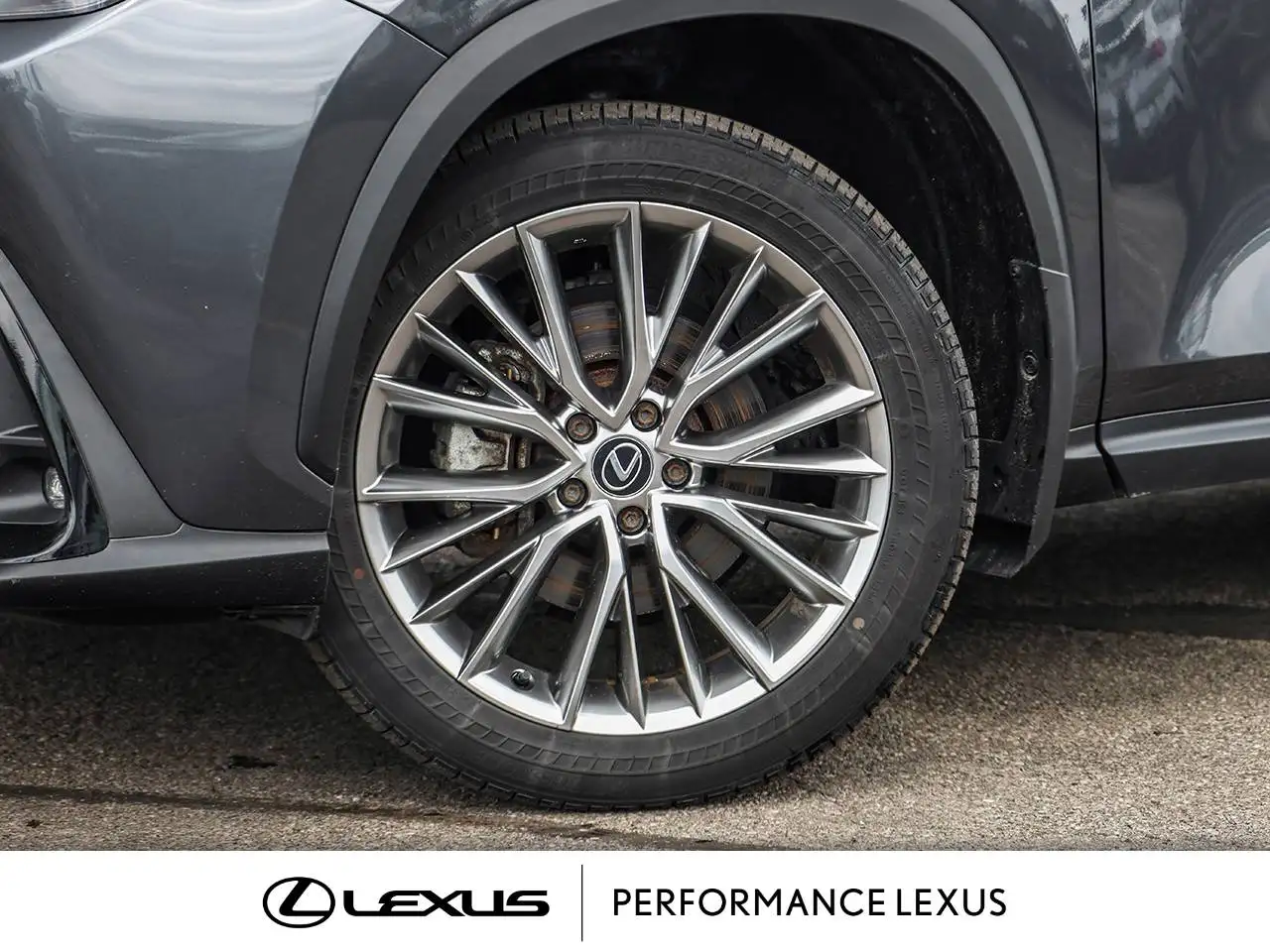 Lexus NX снимка Lexus NX
