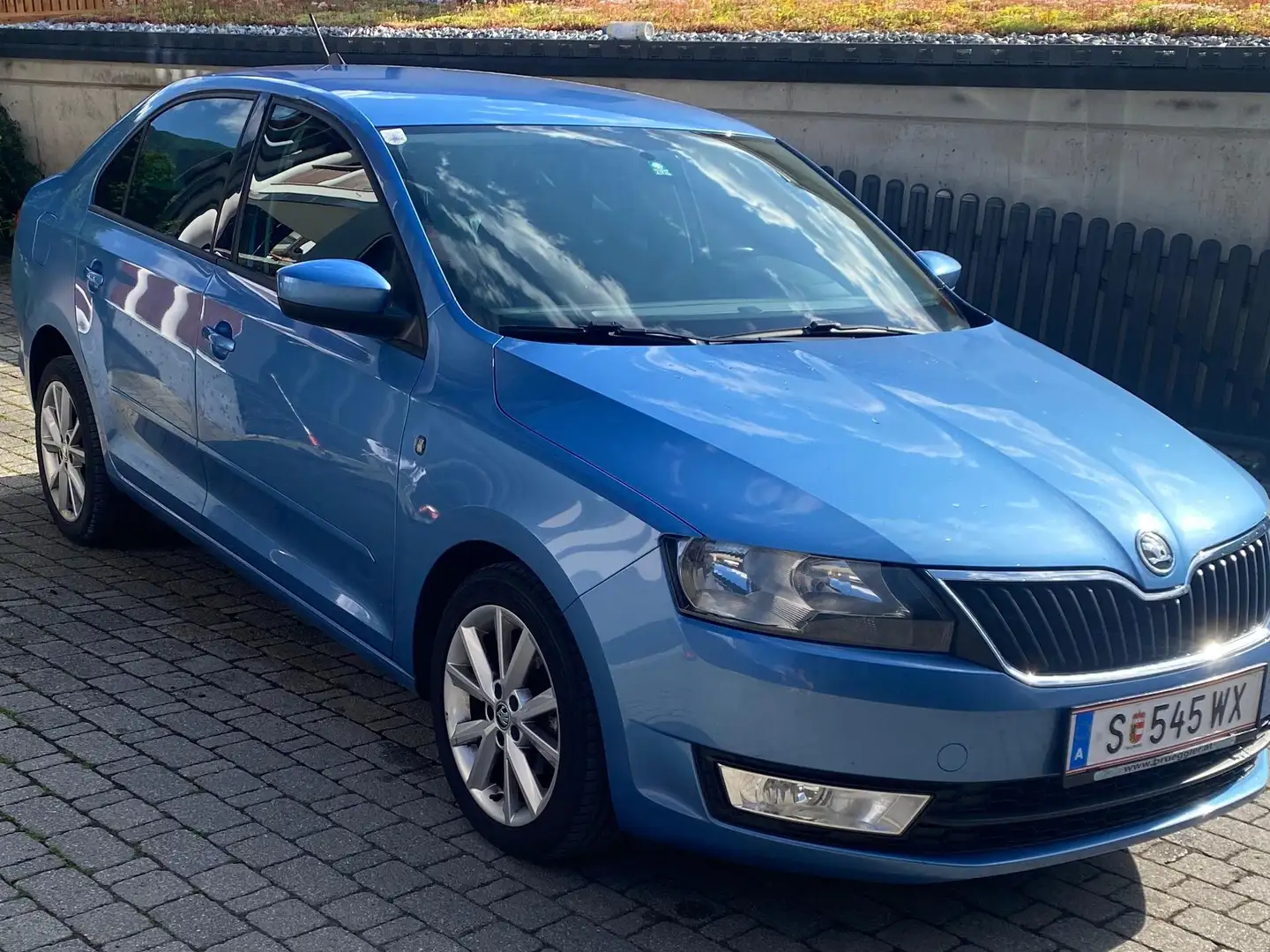 Skoda Rapid/Spaceback Rapid 1,2 Elegance TSI Green tec Elegance Blau - 1