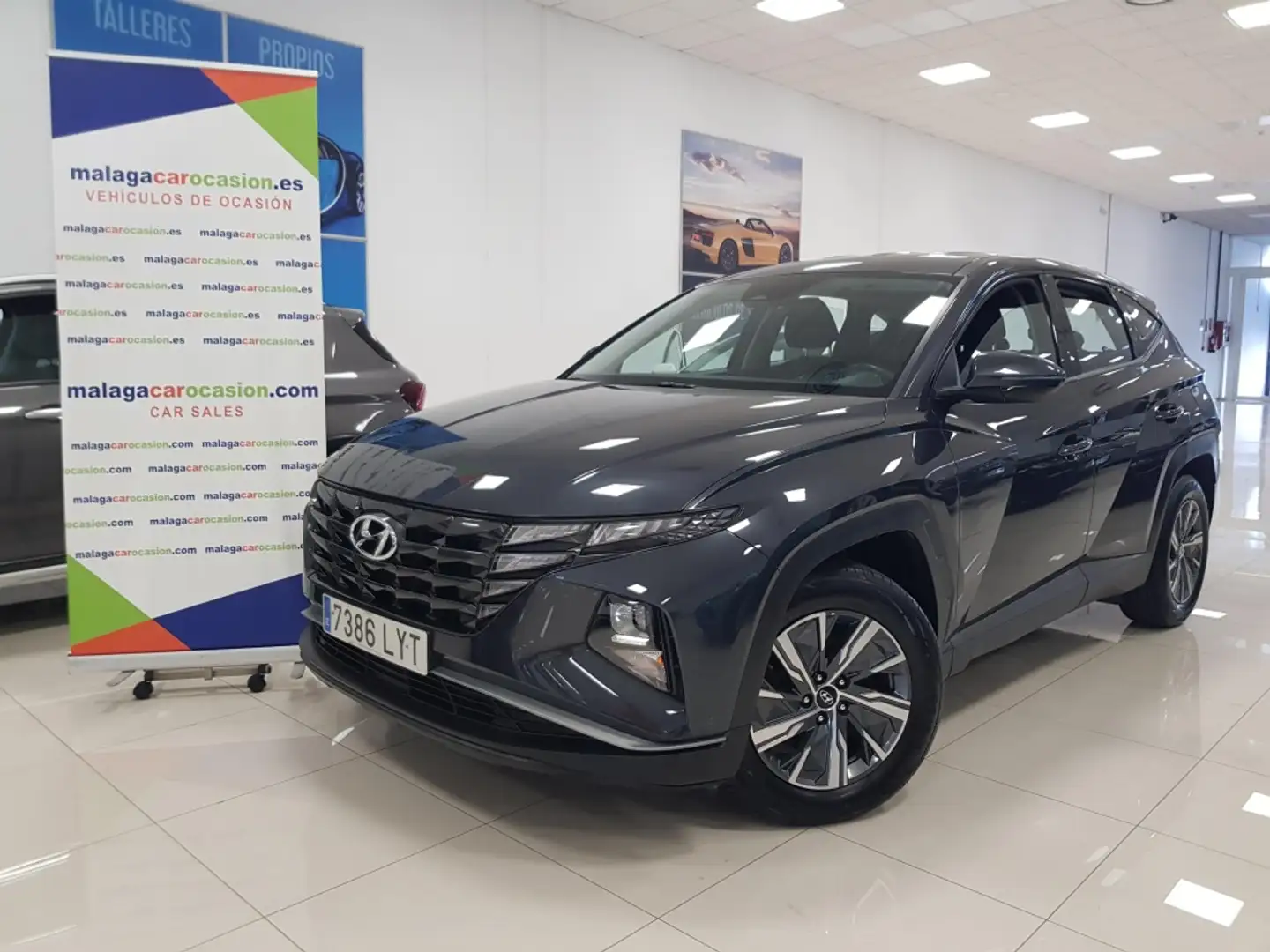 Hyundai TUCSON 1.6 TGDI Klass 4x2 Gris - 2