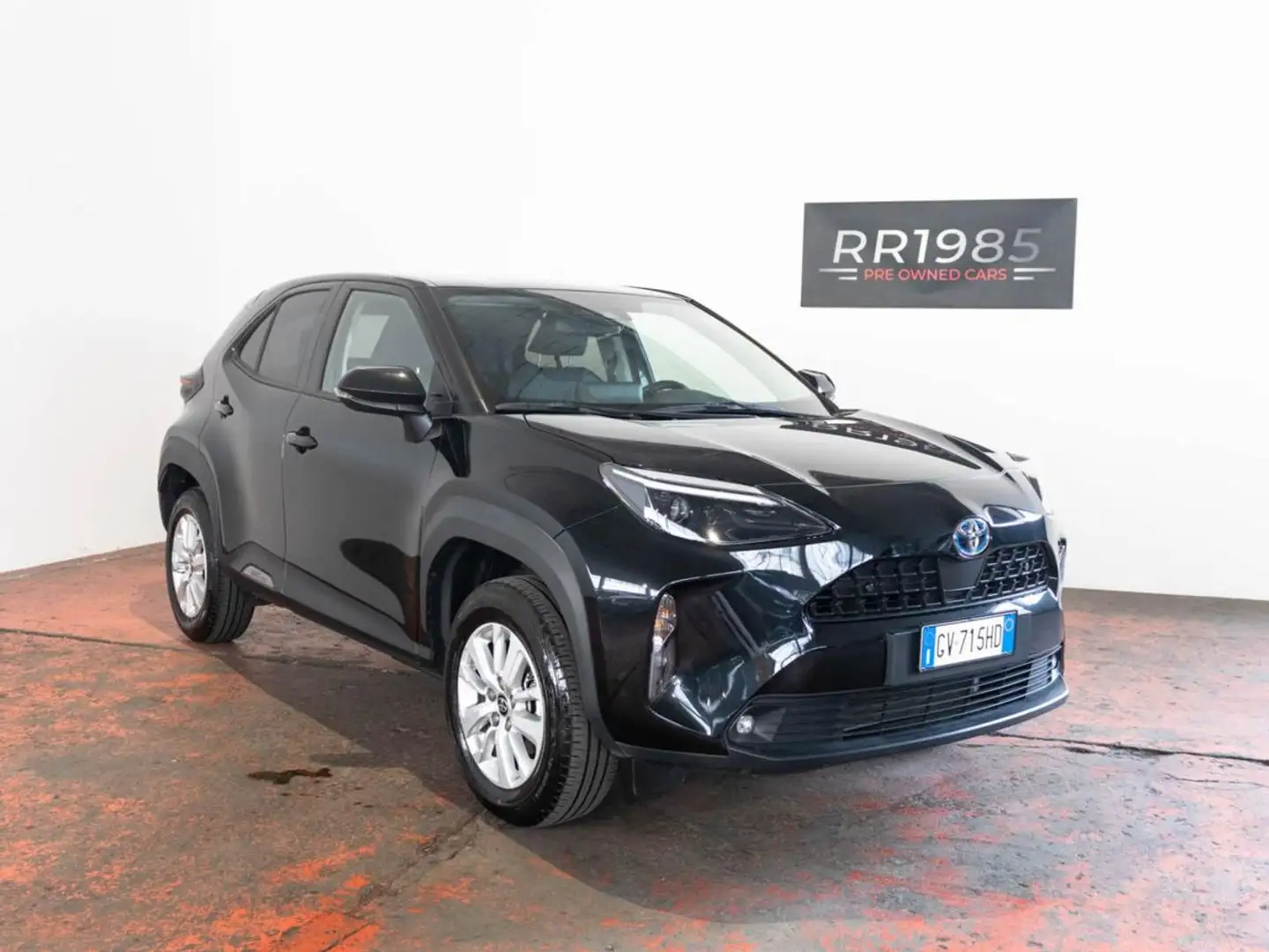 Toyota Yaris Cross 1.5 Hybrid Business N1 Noir - 1