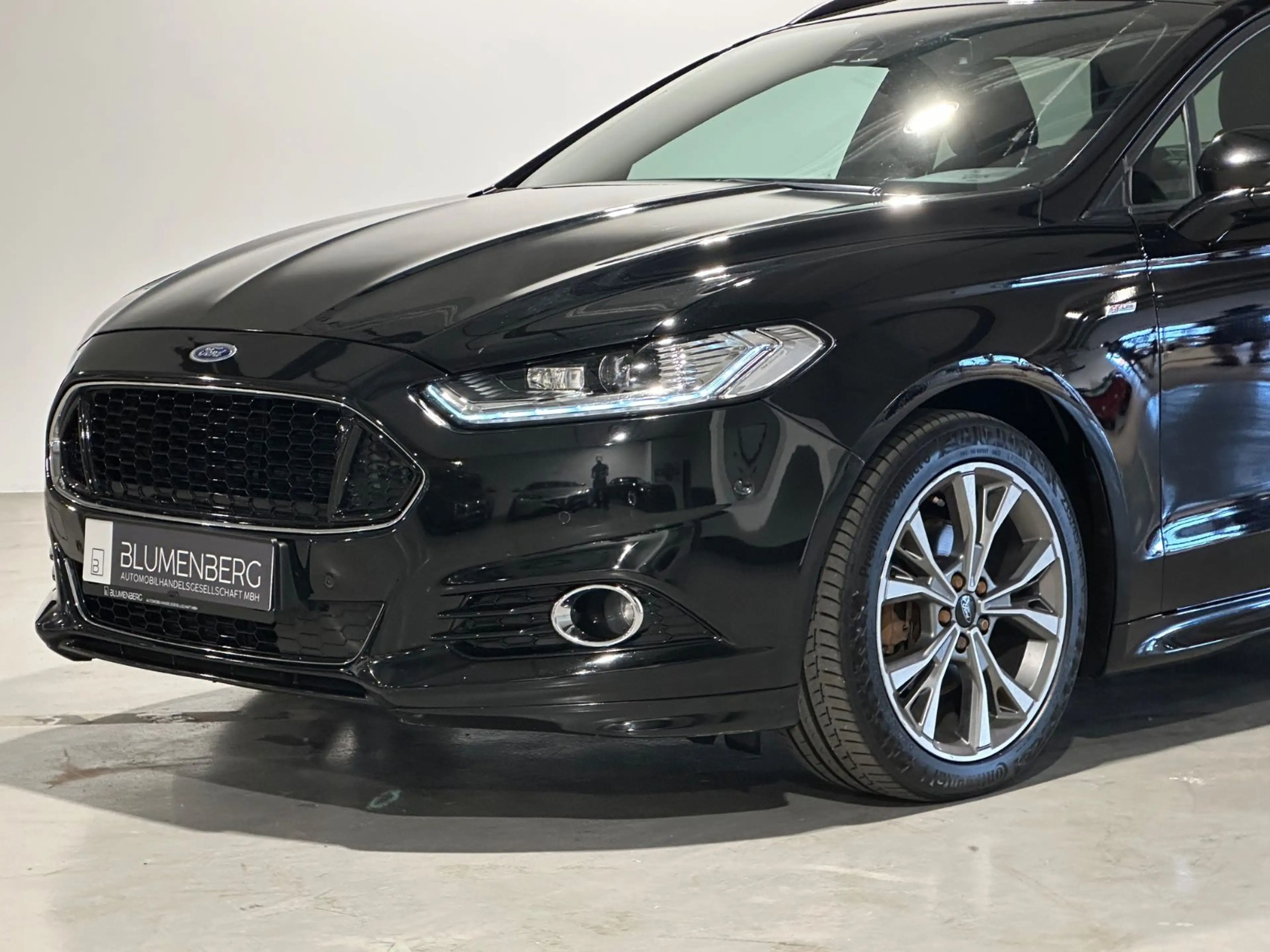 Ford Mondeo Turnier ST-Line *Navi,ACC,AHK,Pano,LED* — photo 6