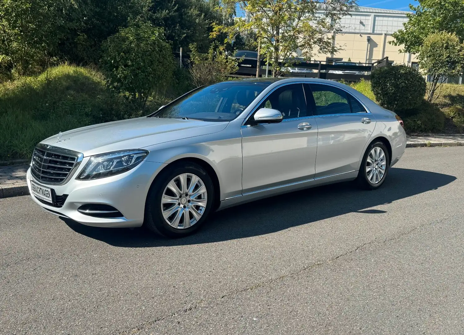 Mercedes-Benz S 350 d Lang *HUD**360°Kamera*Pano*Luft uvm. - 1