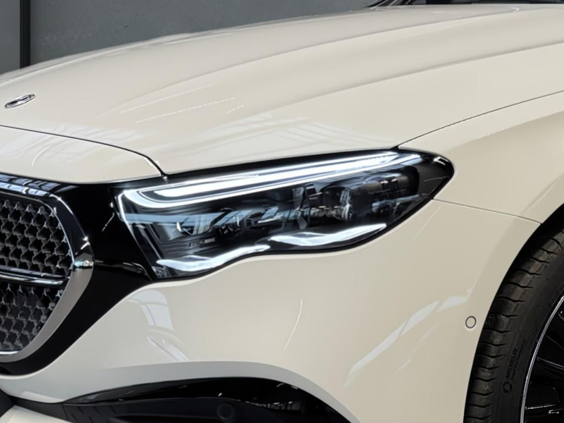 Mercedes-Benz E 300 de AMG, Pano-D, HuD, Sitzklima, Inter. Bra — photo 5
