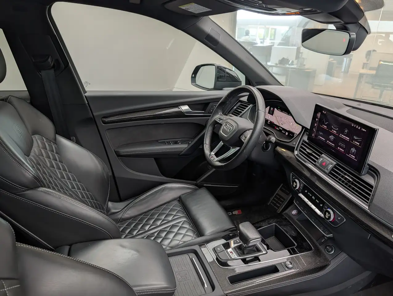 Audi SQ5 photo Audi SQ5
