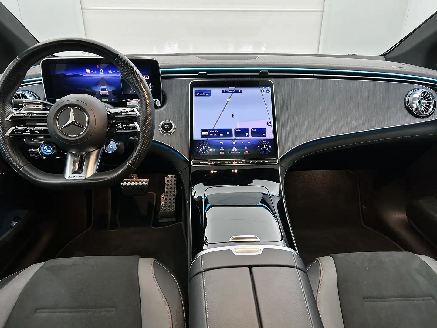 Mercedes-Benz EQE 43 AMG 4MATIC 90 kWh(Goed OnderH, Panorama, 360 Camer Grau - 2