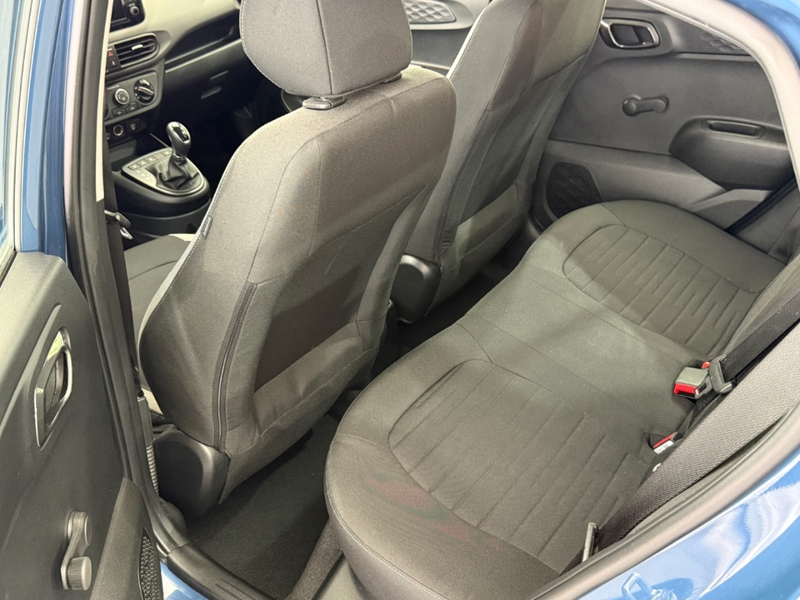 Hyundai i10 Trend Klima Navi Apple Android DAB SHZ LenkradHZG — photo 9