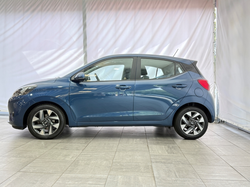 Hyundai i10 Trend Klima Navi Apple Android DAB SHZ LenkradHZG — photo 3