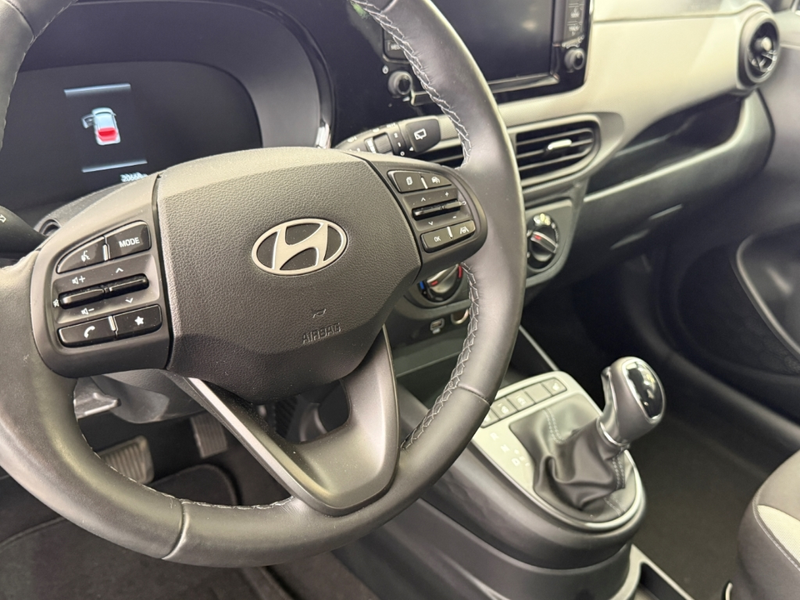 Hyundai i10 Trend Klima Navi Apple Android DAB SHZ LenkradHZG — photo 6