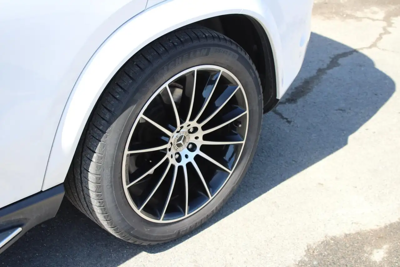 Mercedes-Benz GLE снимка Mercedes-Benz GLE