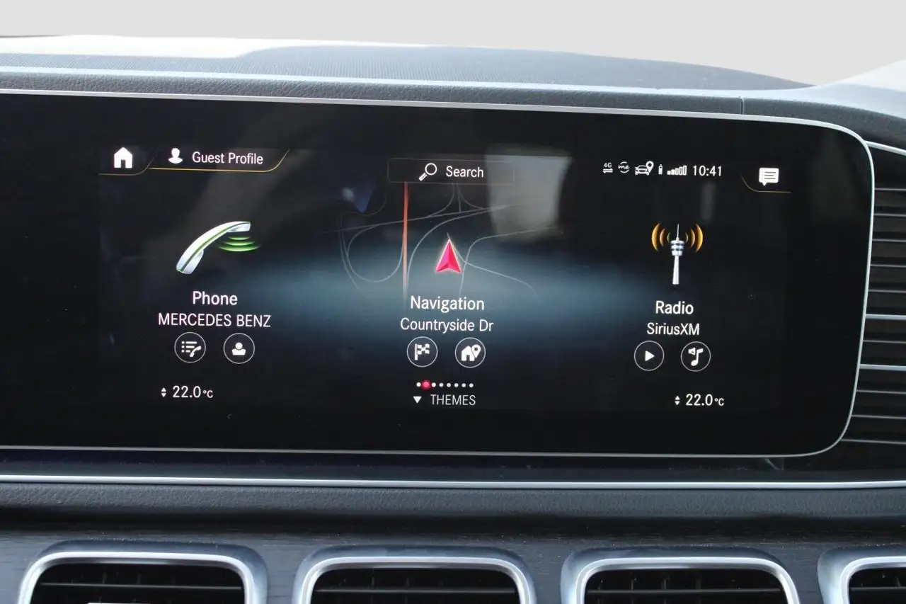 Mercedes-Benz GLE снимка Mercedes-Benz GLE
