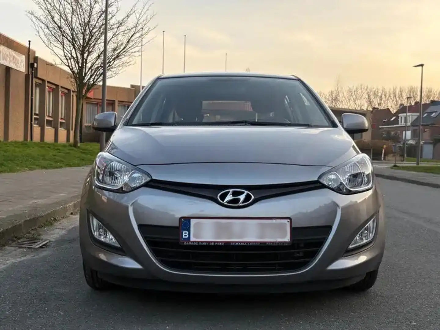 Hyundai i20 i20 1.2 5 Star Edition Zilver - 2