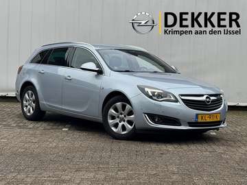 Sports Tourer 1.6 Turbo Innovation met Navigatie,