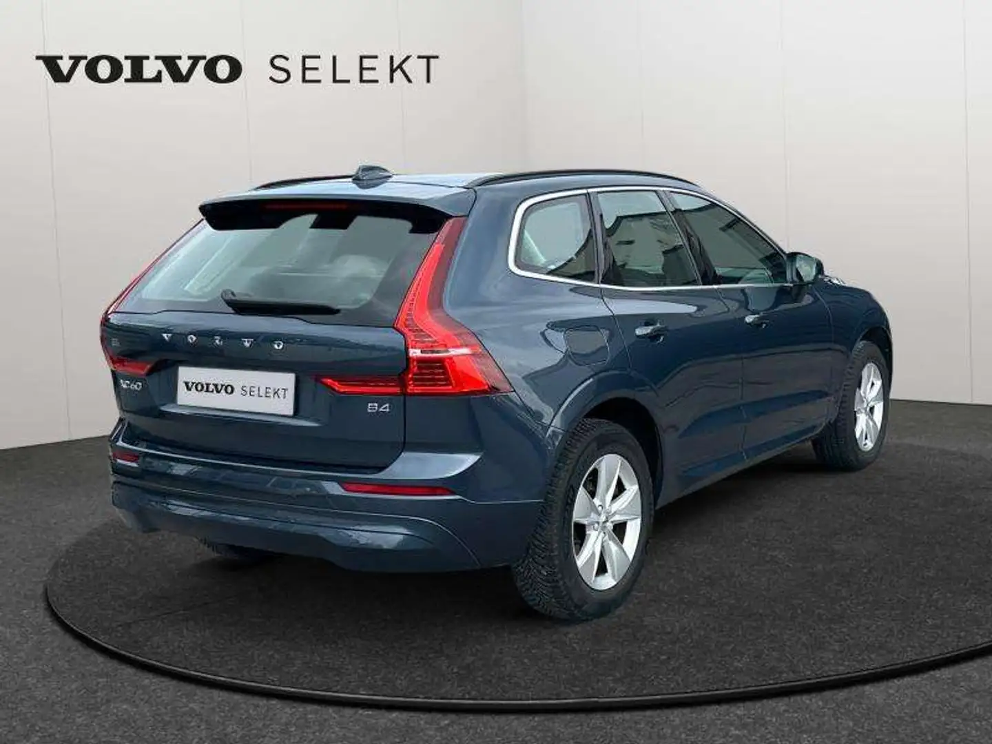 Volvo XC60 B4 Core / Diesel Negro - 2