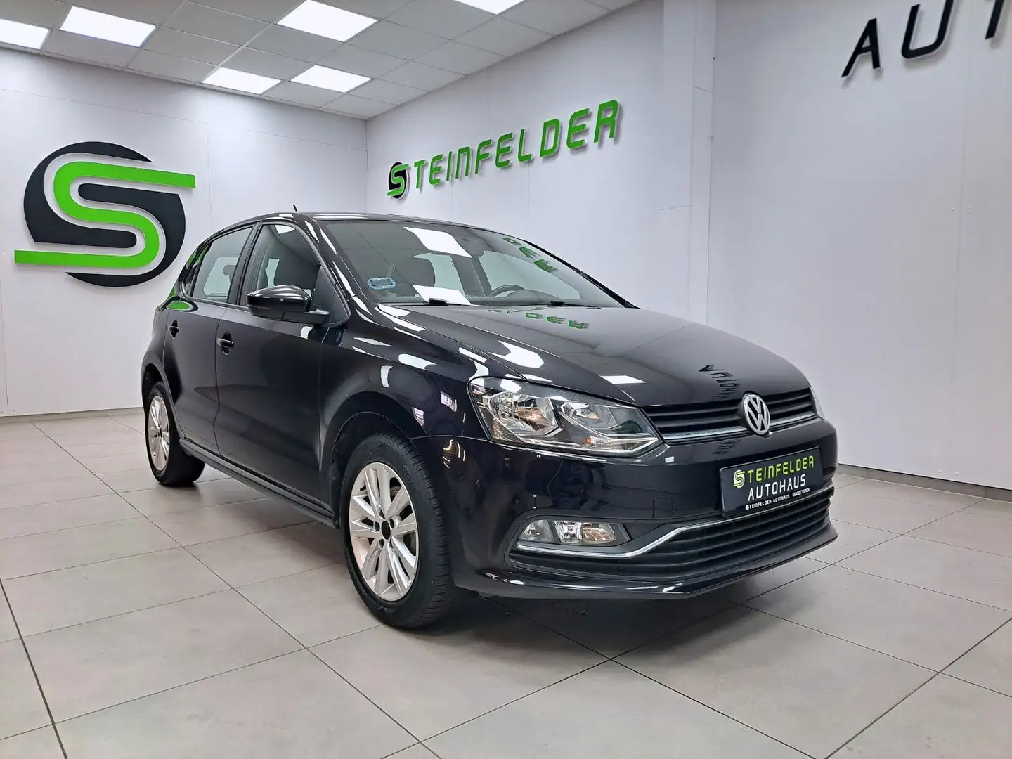 Volkswagen Polo V 1.2 TSI BMT/ TEMPOMAT / KLIMA / ALUFELGEN Schwarz - 1