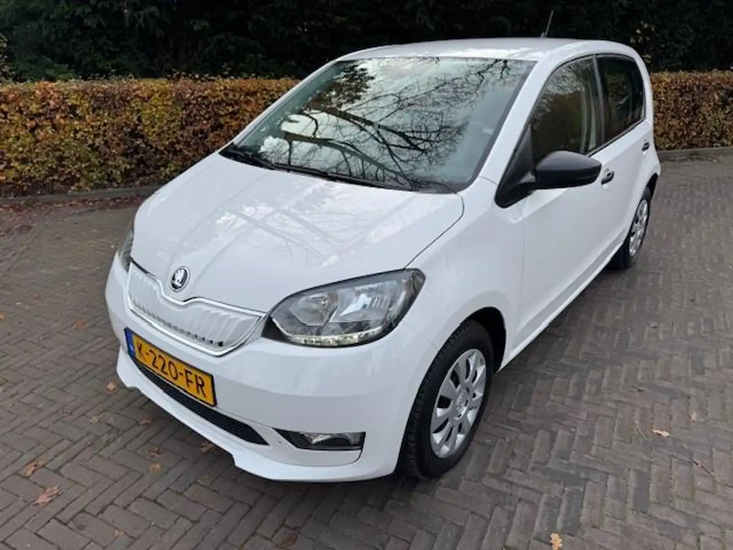 Skoda Citigo E-iv BEV 83PK AMBITION CLIMA/LED/FABRIEKSGARANTIE White - 1