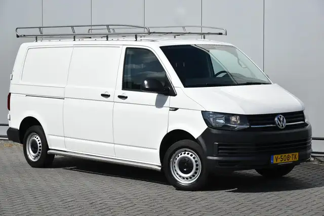 Volkswagen T6 Transporter 2.0 TDI L2H1 Airco Alarm Trekhaak E6