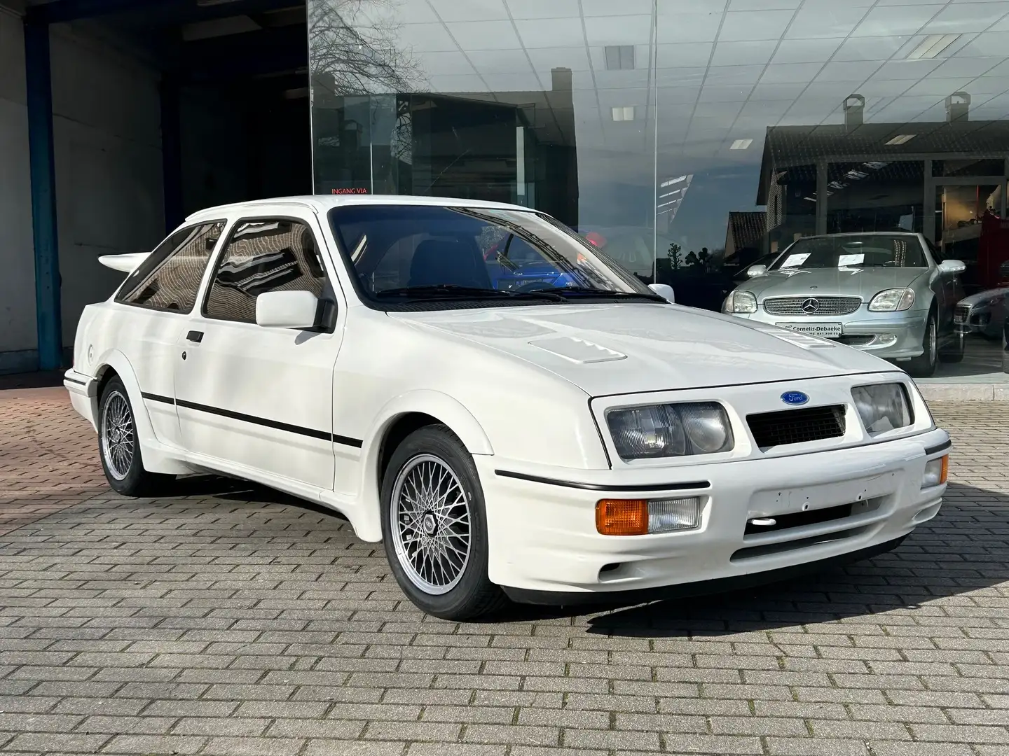 Ford Sierra Cosworth 3-deurs White - 2