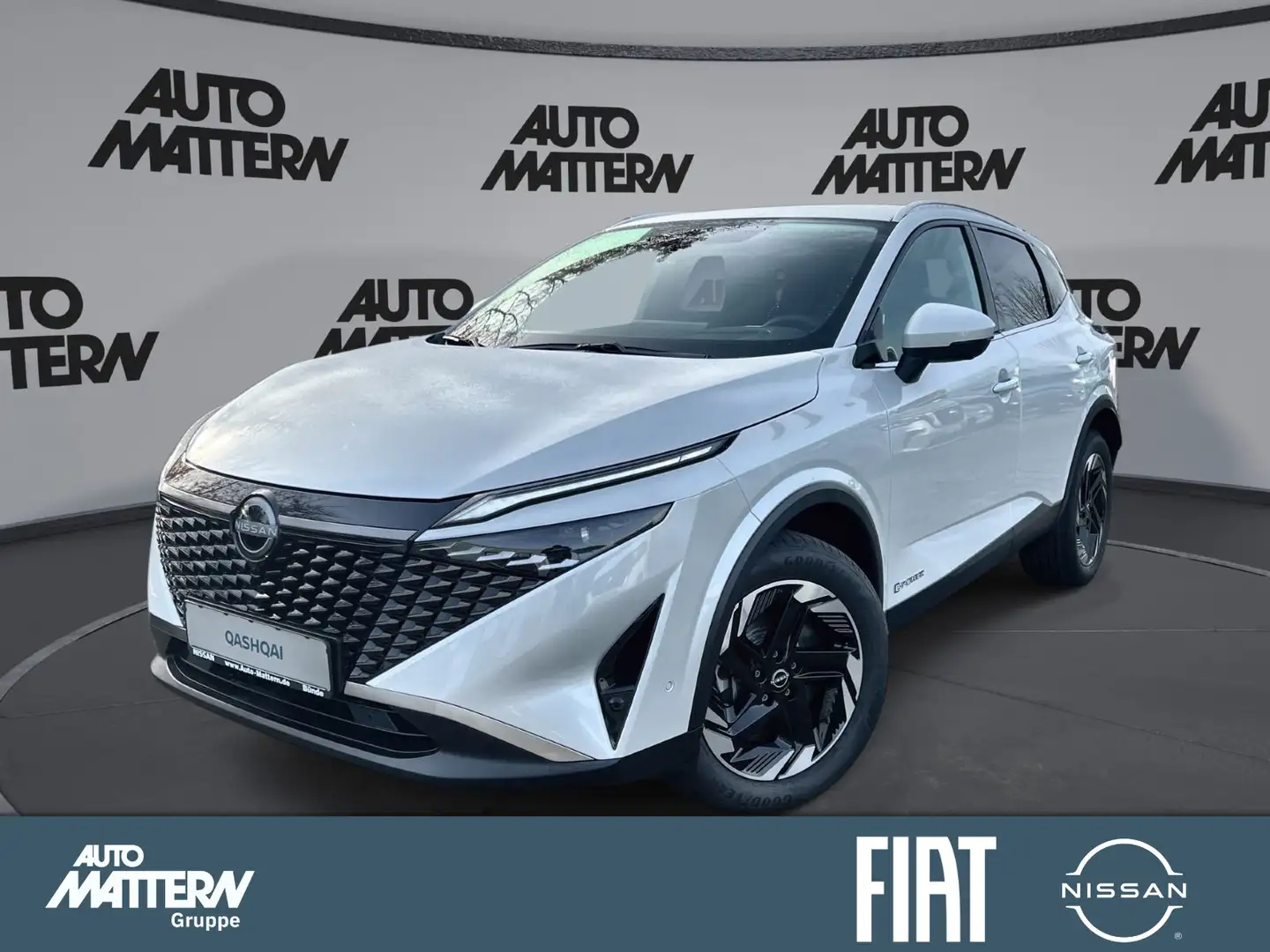 Nissan Qashqai 1.5 VC-T N-Connecta e-Power Winter / Kom Wit - 1