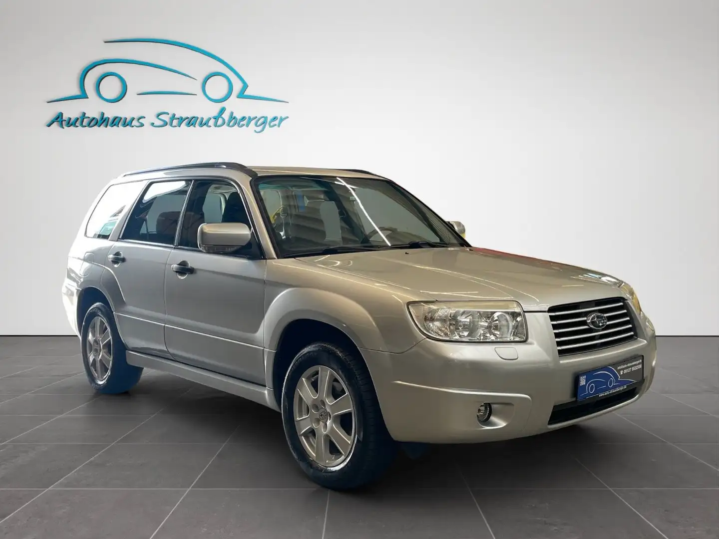 Subaru Forester 2.0 X Active SHZ Tempo Nebelscheinwerf. Silber - 2