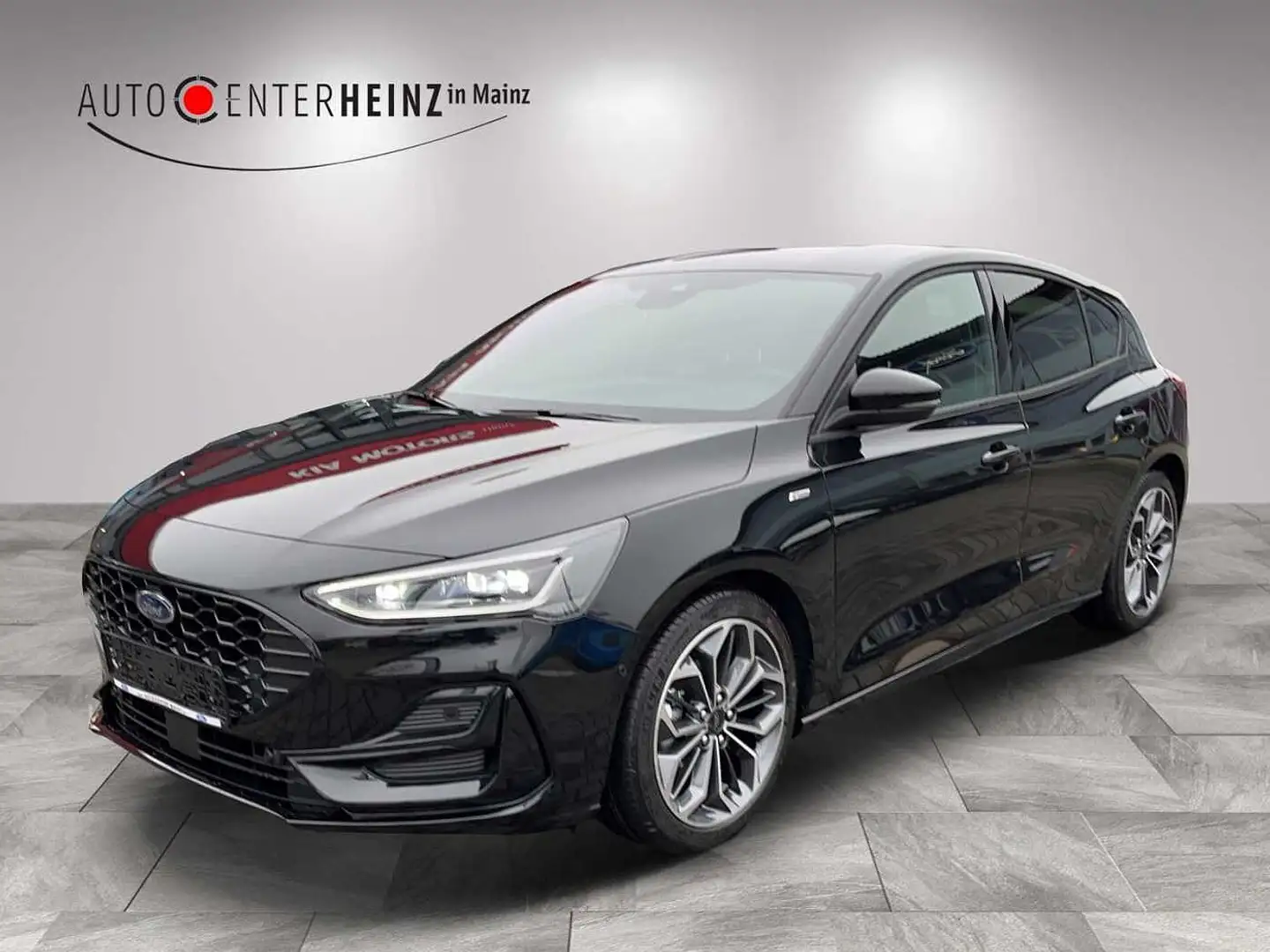 Ford Focus 1.0 EcoBoost Hybrid ST-LINE X Negru - 1